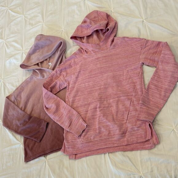 Lot of 2 Pink Girl's Pullover Sweater Hoodie Size L(10-12) & Medium - Picture 1 of 10